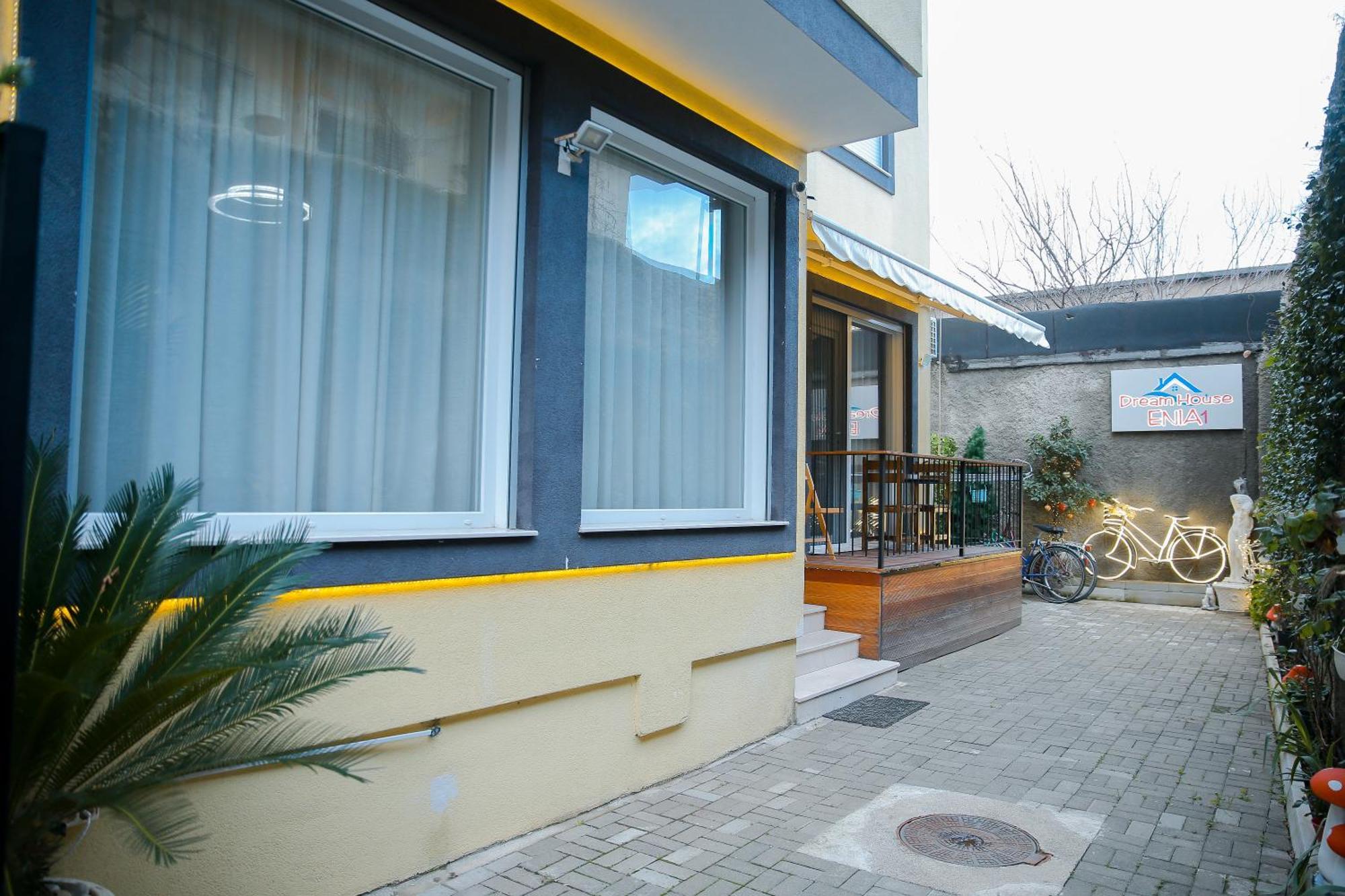 Dream House Enia 1 Appartement Shkodër Buitenkant foto