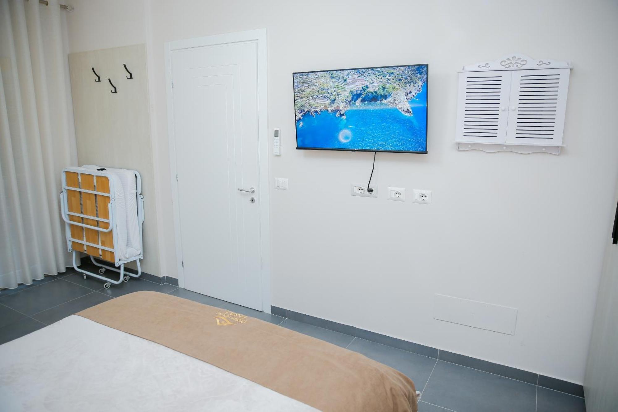Dream House Enia 1 Appartement Shkodër Buitenkant foto